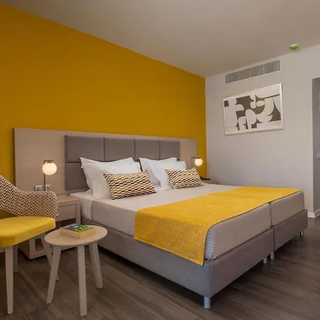 Alkyon Otel 4*