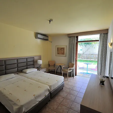 Alkyon Otel 4*
