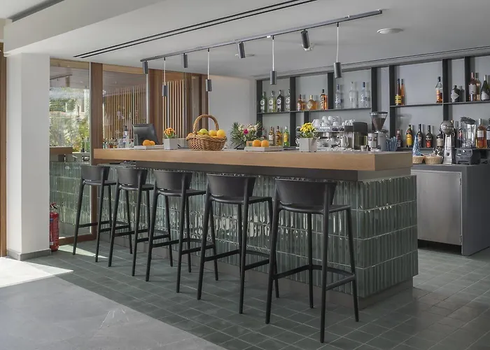 Alkyon Skiathos Town