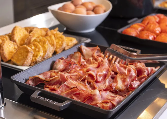 Alkyon Skiathos Town